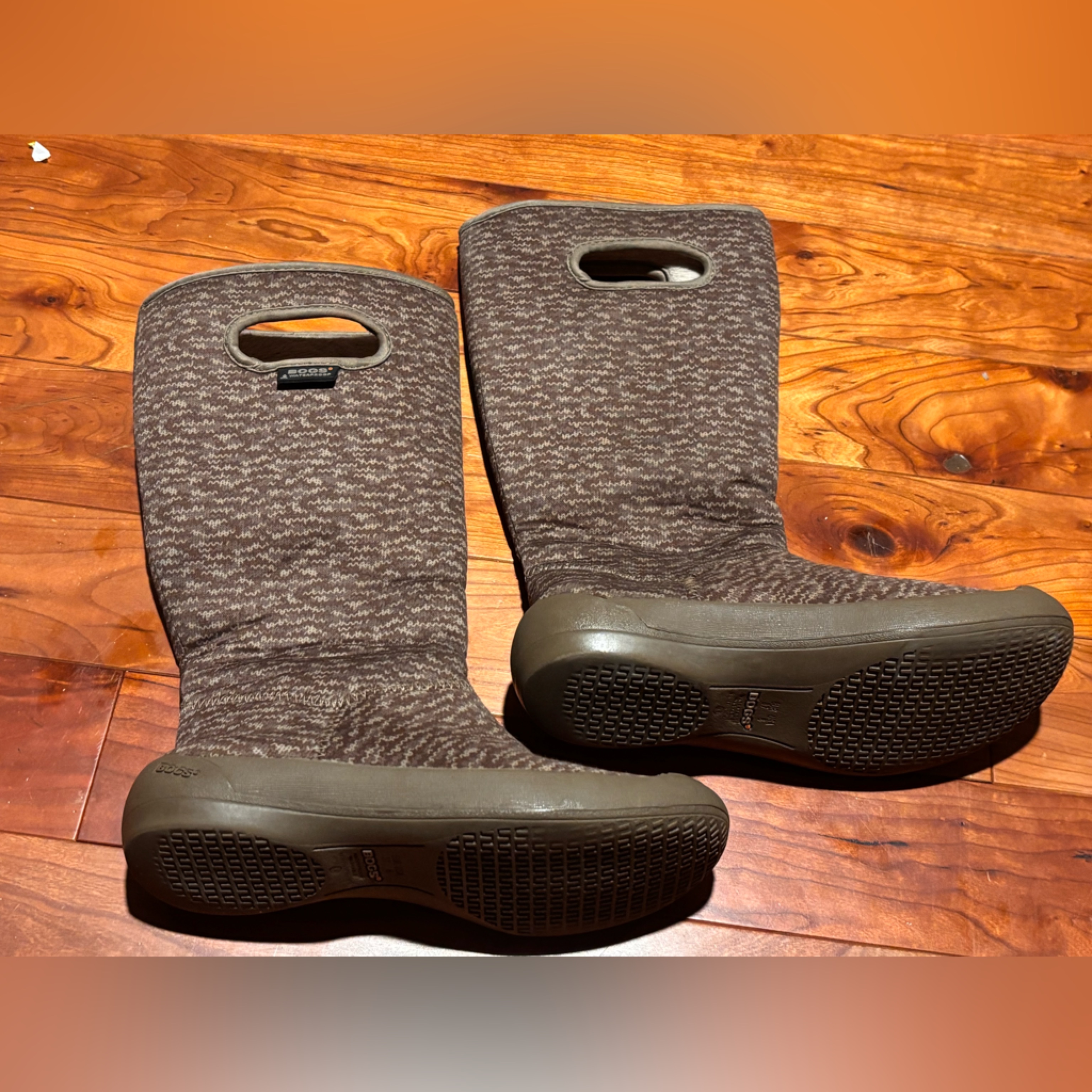 Bogs Summit Knit Women's Waterproof Brown Boots Size 6
